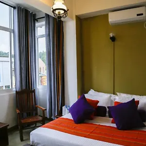 Dumbara Peak Hotel Kandy
