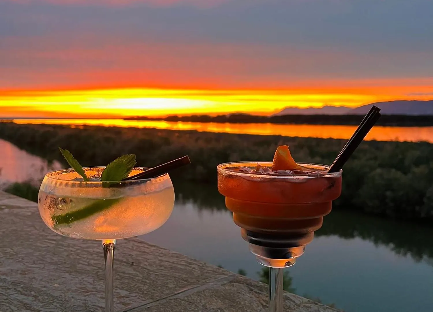 Hotel PARADISE Laguna Vain Lezhë